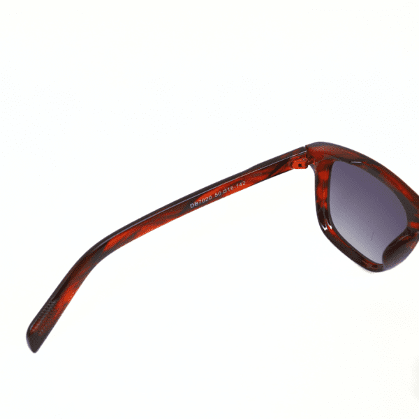 Cherry Wayfarer Full Rim TR90 Unisex Sunglasses - Image 4