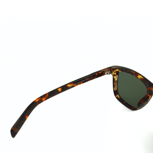 DA Wayfarer Full Rim TR90 Unisex Sunglasses - Image 3